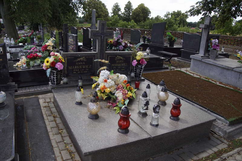 Józef Markiewicz 1922 Stara Rawa - Grobonet - Wyszukiwarka osób pochowanych